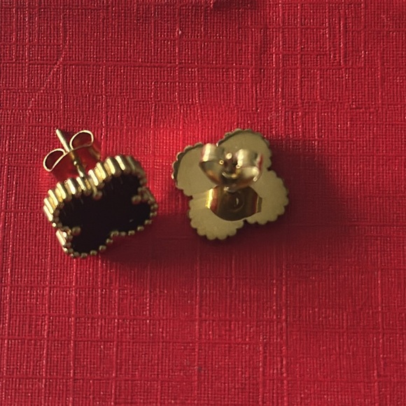 Black and Gold Tone Clover Earrings - Picture 3 of 3